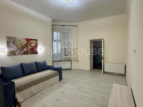квартира за адресою Мирона Тарнавського вул. (Кутузова), 32