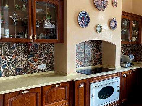 будинок за адресою Центральна вул.