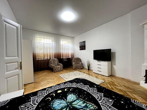 квартира за адресою Джерельна вул., 25