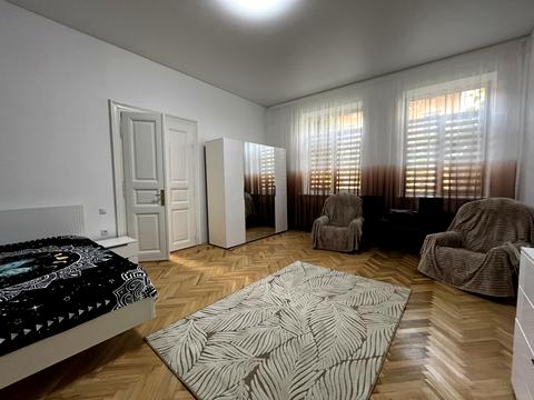 квартира за адресою Джерельна вул., 25