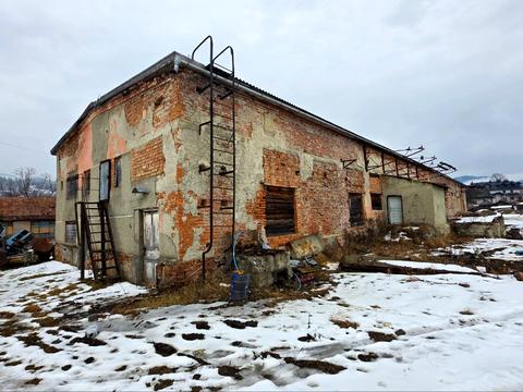 комерційна за адресою Грушевського, 21