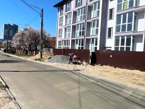 ділянка за адресою Ялинкова вул., 44