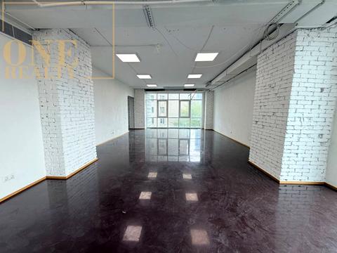 комерційна за адресою Звіринецька вул., 59