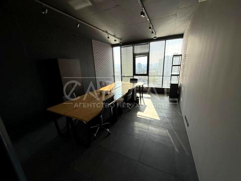 комерційна за адресою Михайла Бойчука вул. (Кіквідзе), 41-Б