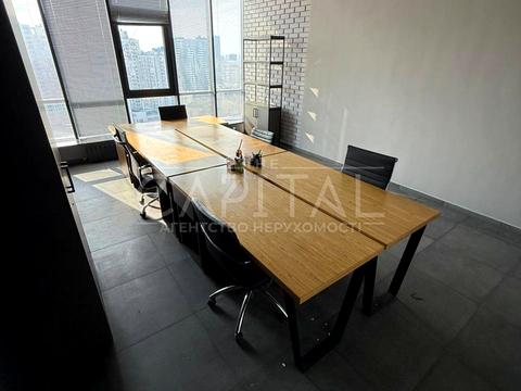 комерційна за адресою Михайла Бойчука вул. (Кіквідзе), 41-Б