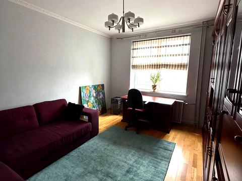 квартира по адресу Николая Амосова ул., 4