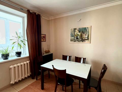 квартира по адресу Николая Амосова ул., 4