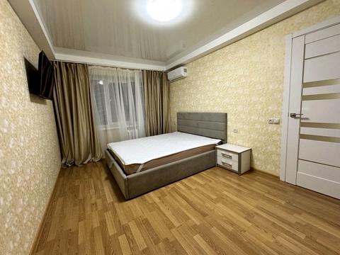 квартира за адресою Київ, Дарницький бульв., 11