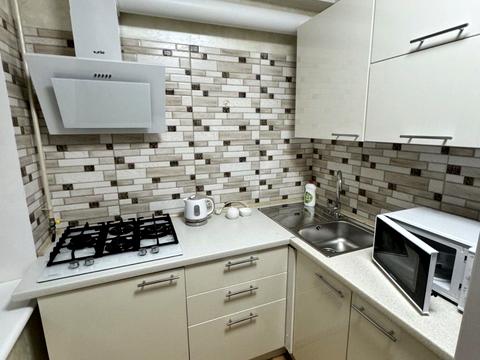 квартира за адресою Київ, Дарницький бульв., 11