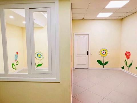 комерційна за адресою Богдана Хмельницького вул., 52
