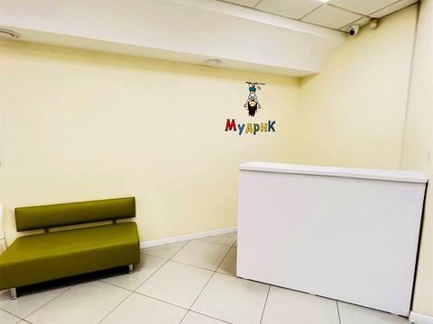 комерційна за адресою Богдана Хмельницького вул., 52