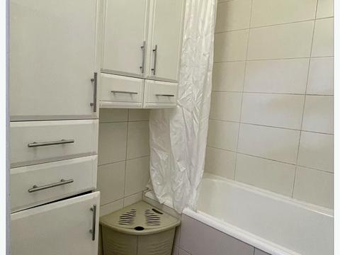 квартира за адресою Братиславська вул., 9-А