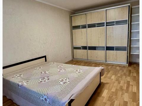 квартира за адресою Братиславська вул., 9-А