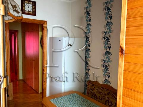 квартира по адресу Ревуцкого ул., 13