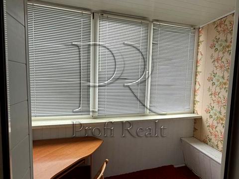 квартира по адресу Ревуцкого ул., 13