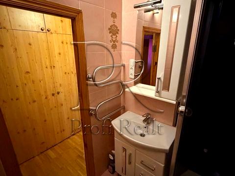 квартира по адресу Ревуцкого ул., 13