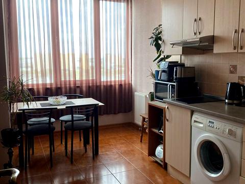 квартира за адресою Богатирська вул., 6-А