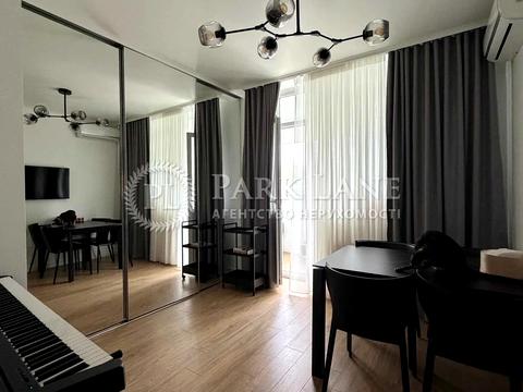 квартира за адресою Любомира Гузара просп. (Космонавта Комарова), 46-В