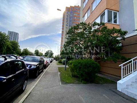 квартира за адресою Любомира Гузара просп. (Космонавта Комарова), 46-В