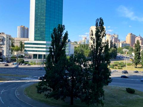 коммерческая по адресу Берестейский просп. (Победы), 11 к3