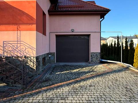 будинок за адресою Бічна Успенська вул., 16