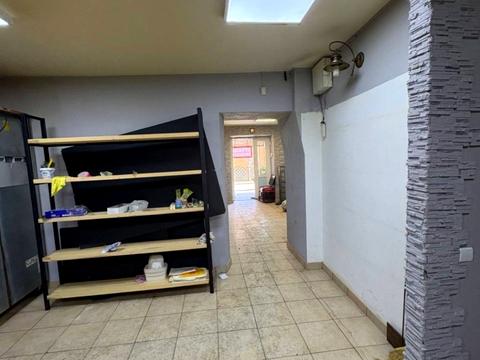 комерційна за адресою Євгена Патона вул., 2