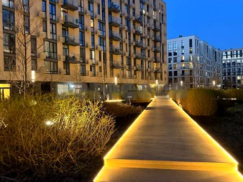 квартира по адресу Салютная ул., (Будинок 02301-02303)