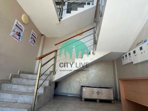 комерційна за адресою Шевченка вул., 35