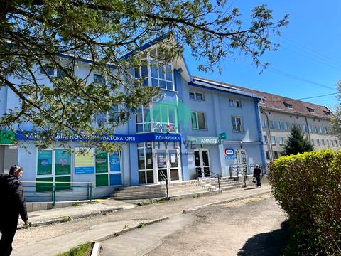 комерційна за адресою Шевченка вул., 35