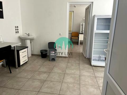 комерційна за адресою Шевченка вул., 35