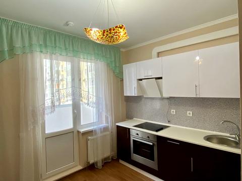 квартира за адресою Софії Русової вул., 7