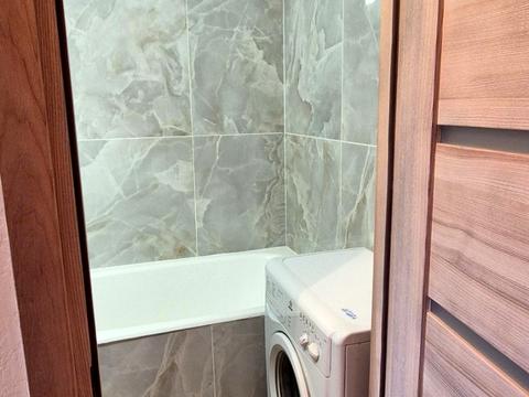 квартира за адресою Ревуцького вул., 21