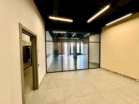 комерційна за адресою Шевченка вул., 49