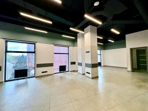 комерційна за адресою Шевченка вул., 49