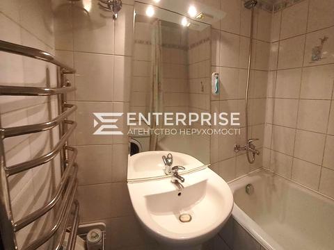 квартира за адресою Ревуцького вул., 13