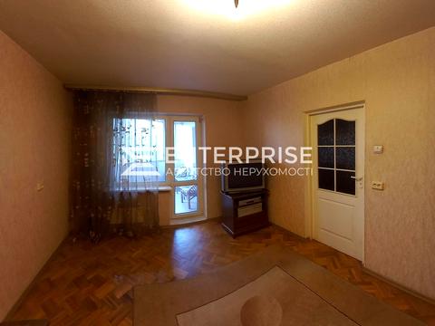 квартира за адресою Ревуцького вул., 13