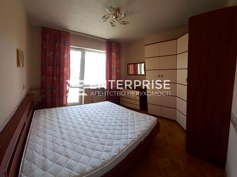 квартира за адресою Ревуцького вул., 13