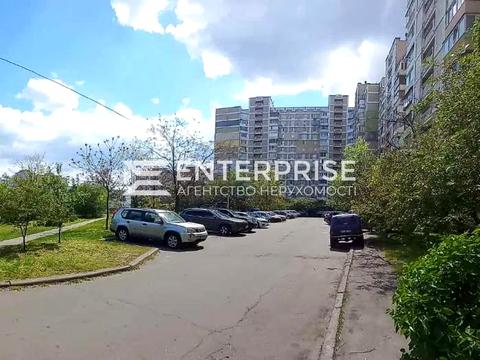 квартира за адресою Ревуцького вул., 13