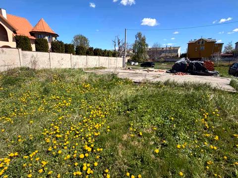 ділянка за адресою Поповича