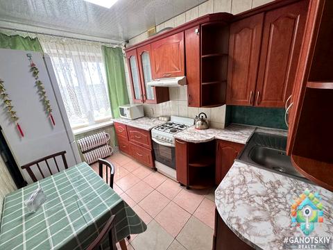 квартира за адресою Юрія Кондратюка вул. (Комунарівська), 16