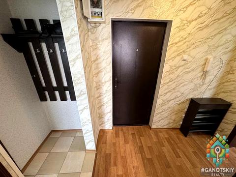 квартира за адресою Юрія Кондратюка вул. (Комунарівська), 16