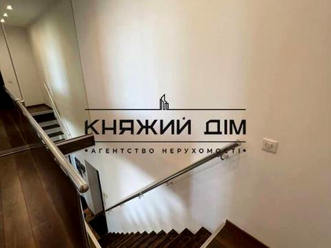 квартира по адресу Урловская ул., 11/44