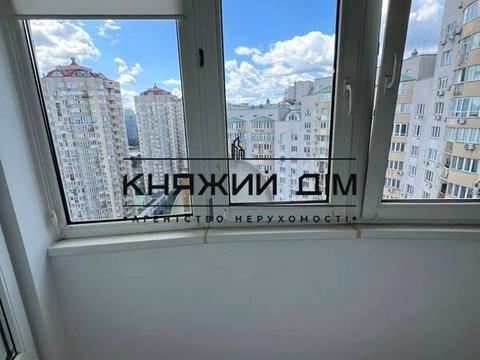 квартира по адресу Урловская ул., 11/44