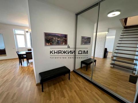 квартира по адресу Урловская ул., 11/44