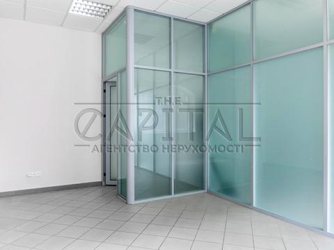 комерційна за адресою Турівська вул., 29