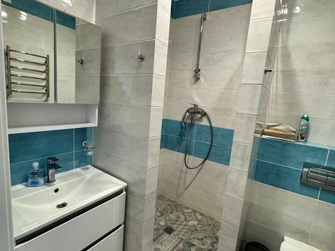 квартира за адресою Середньофонтанська вул., 35