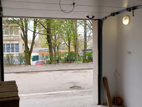 паркоместо по адресу Олега Ольжича ул. (Разіна), 16