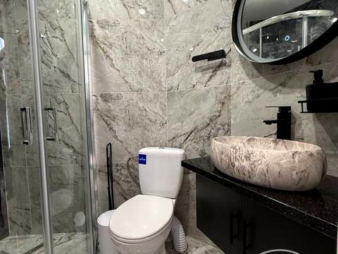 квартира по адресу Поповича ул., 8