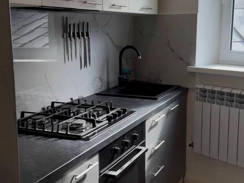 квартира по адресу Поповича ул., 8