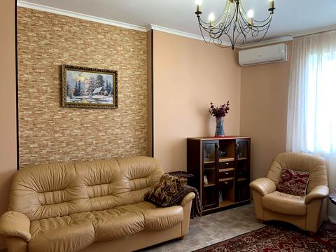 квартира за адресою Героїв полку "Азов" вул. (Маршала Малиновського), 8